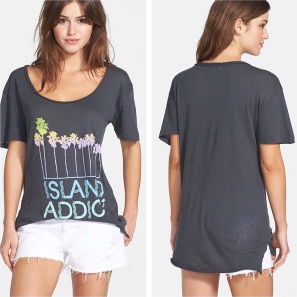 Wildfox Island Addict scoop neck oversized tee size Medium - Picture 1 of 9
